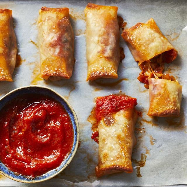 GOOD FOOD FOR GAME DAY Cheesy Pizza Rolls