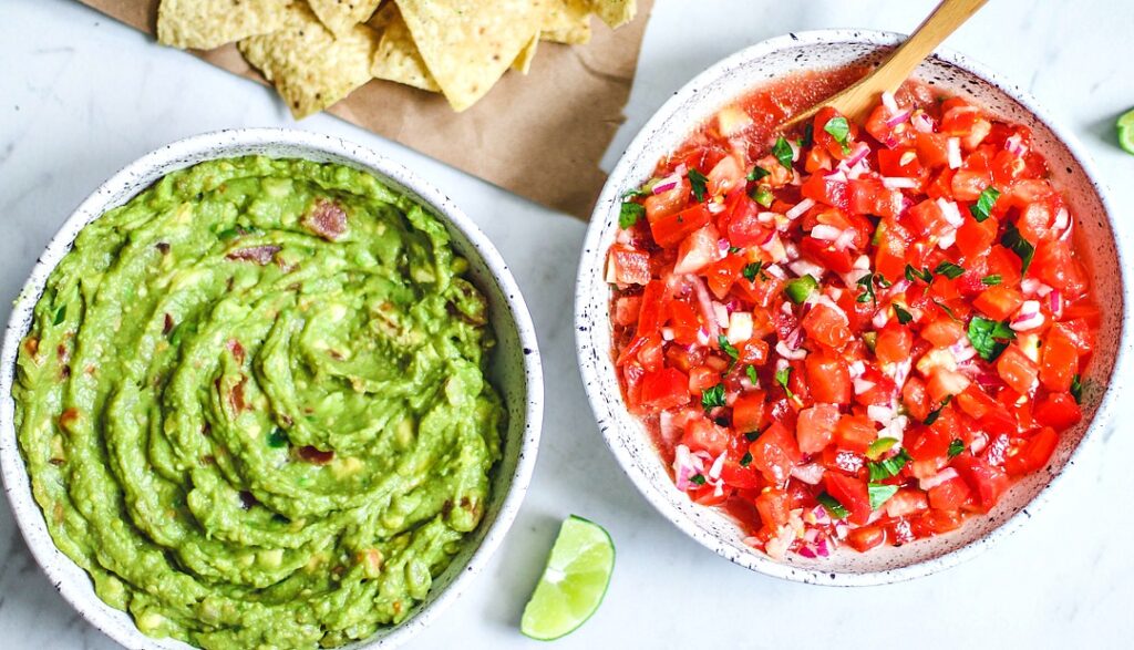 Classic Guacamole ,salsa