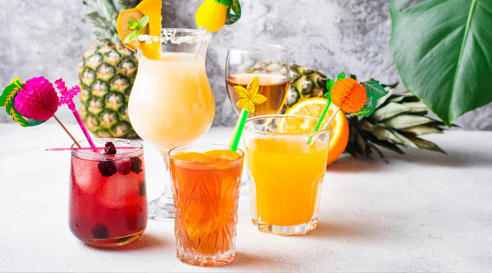 Refreshing Gourmet Mocktails and Cocktails for 