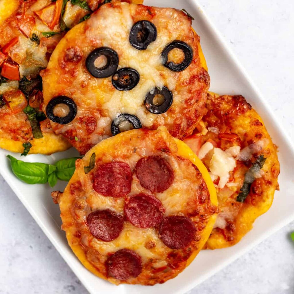 mini pizzas