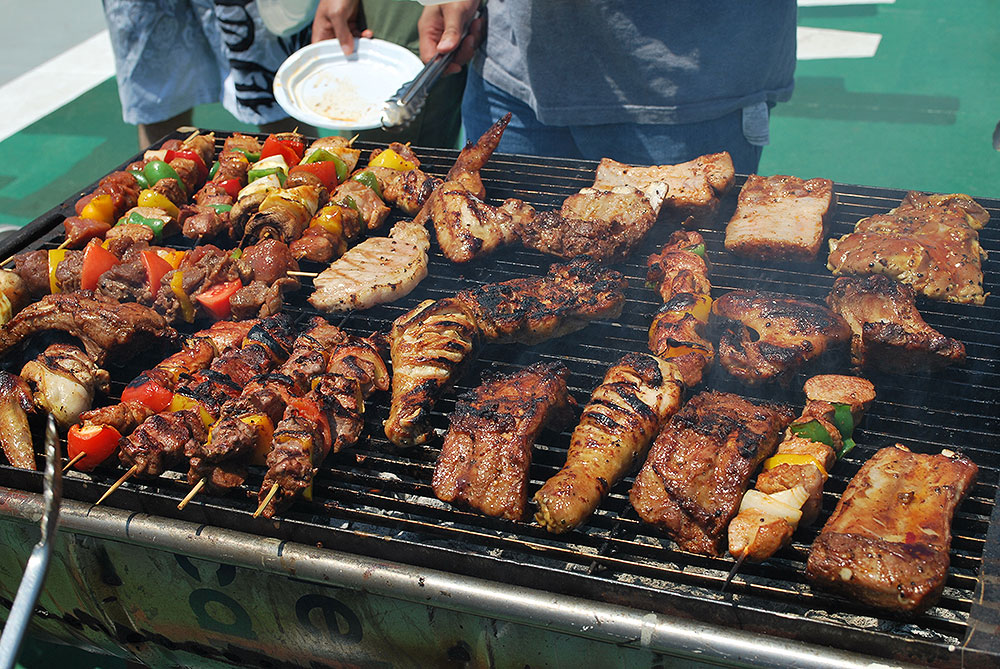 Grilled meats are a staple at any tailgate