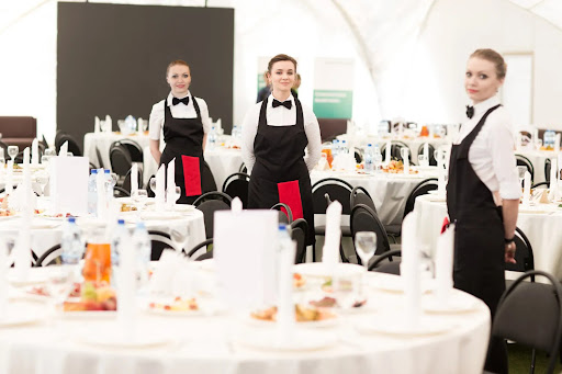 Choosing the Right Caterer