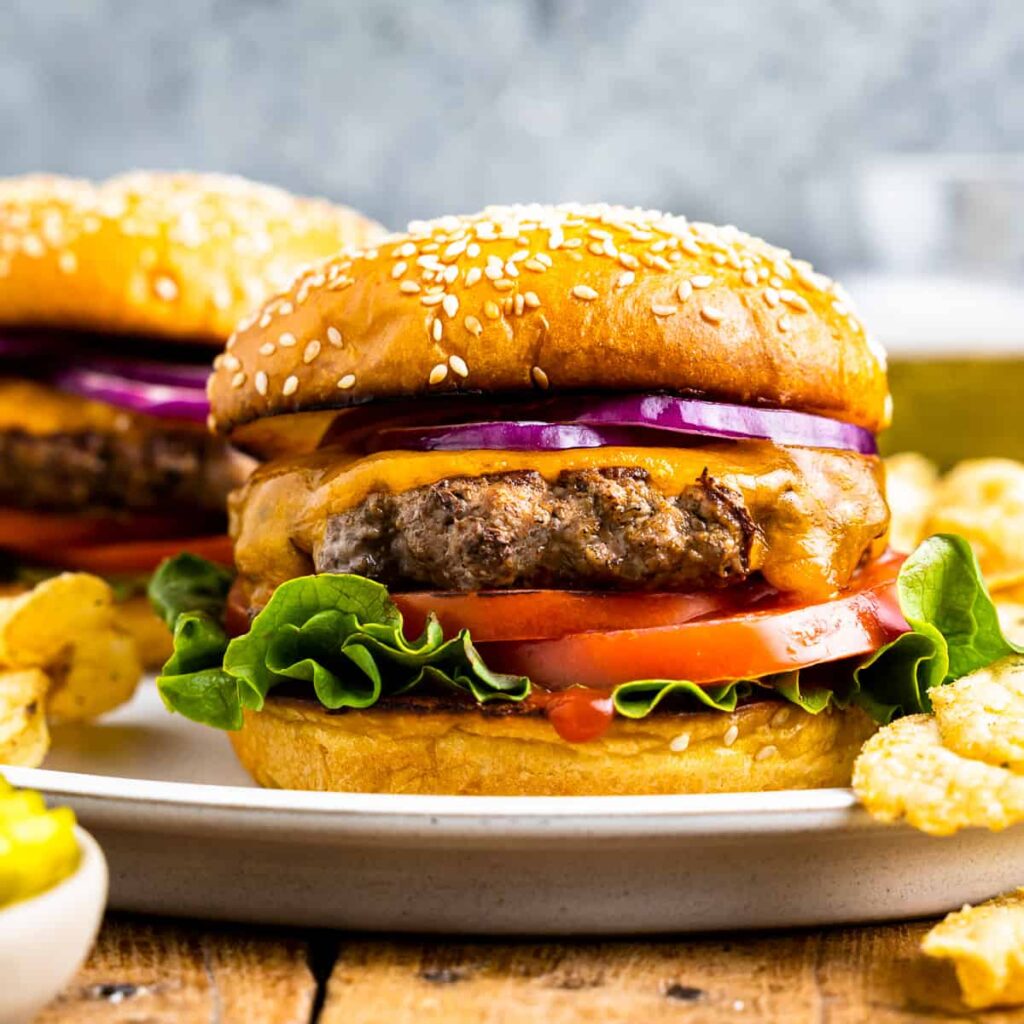 Food ideas for football game day Burgers